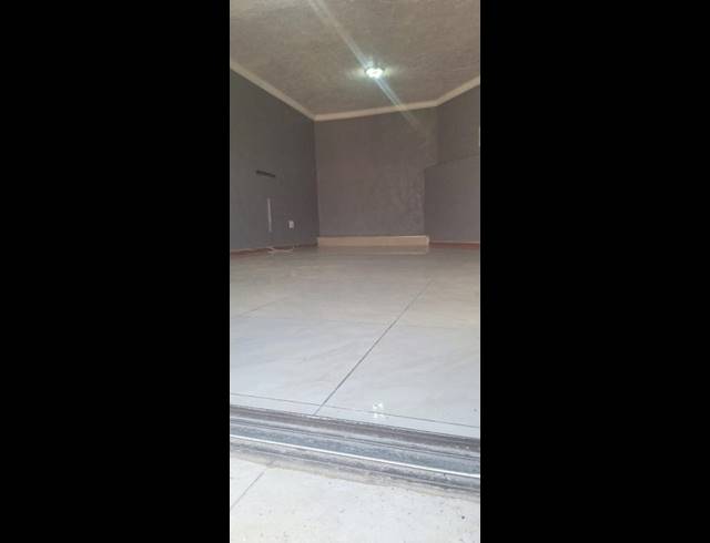 1 BEDROOM PROPERTY TO RENT IN KENSINGTON